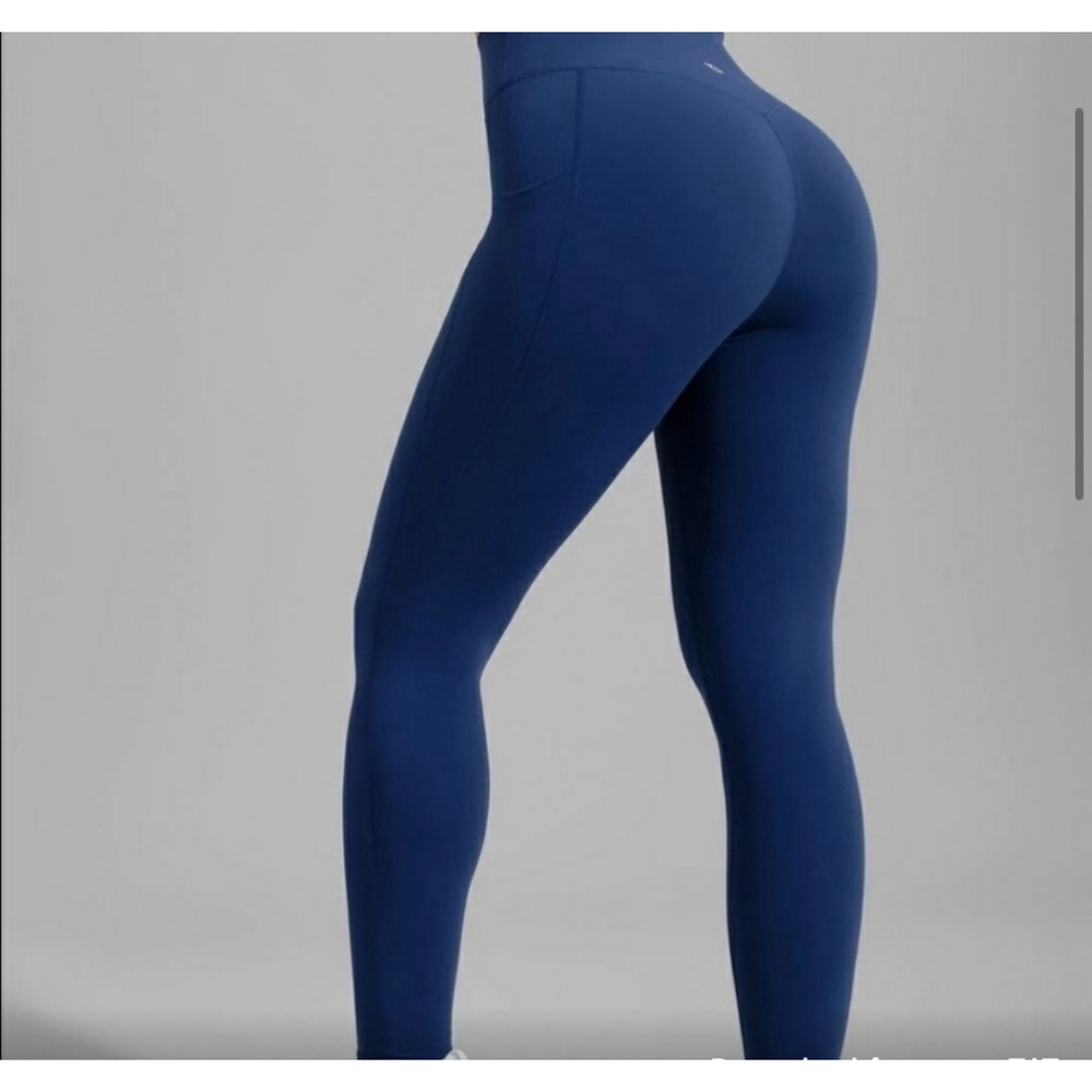 Women's Buffbunny Nubre Leggings Small Navy